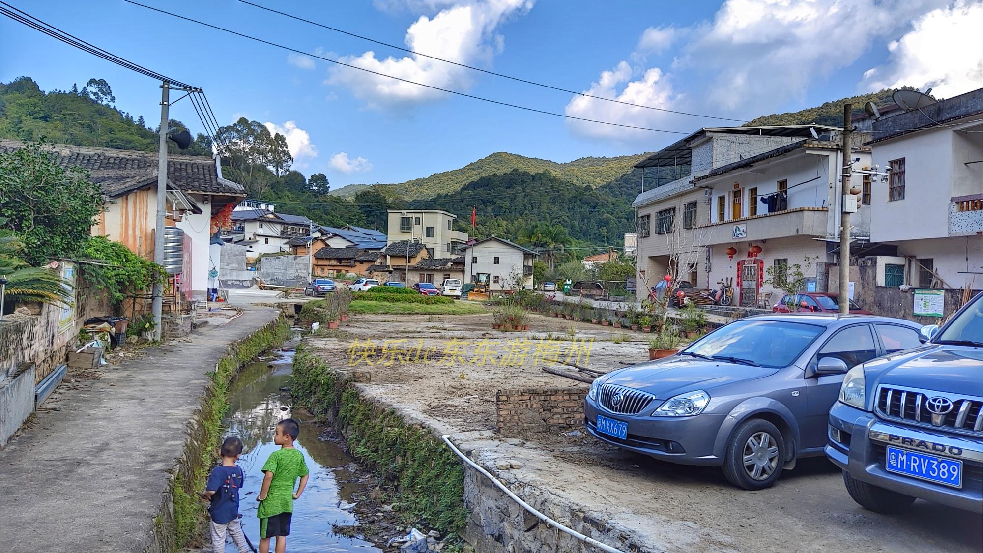 广东省交界省份及其地理文化特色